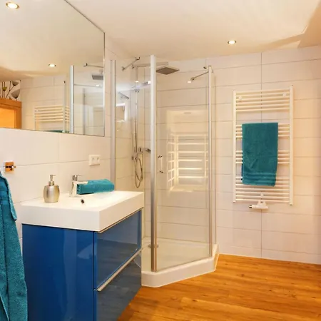 Kapitaensweg 2 Kajuete 08 *